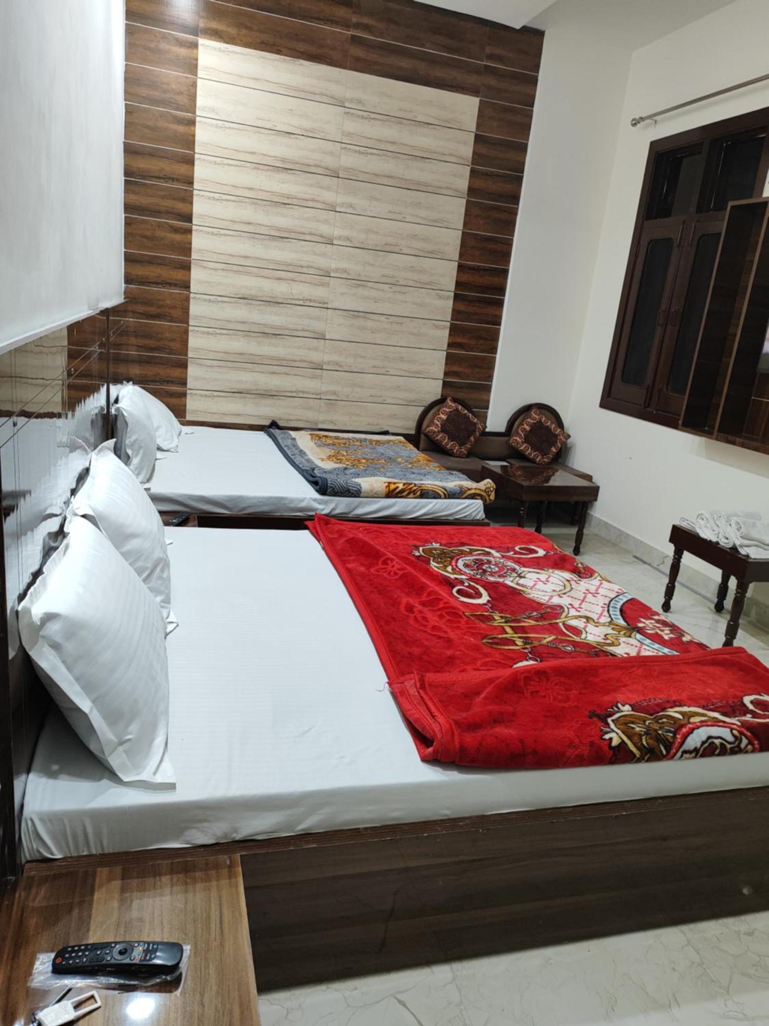 4N Homestay- Golden Temple View Amritsar Dış mekan fotoğraf